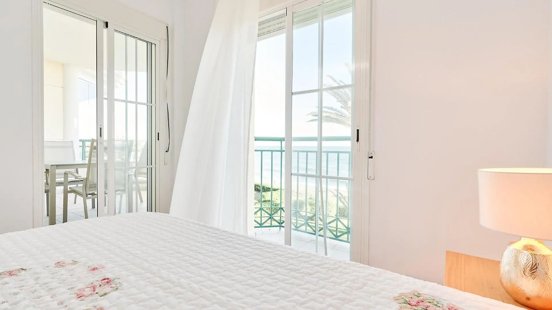 Strand Appartement Met Zwembad Td04 Torrox Hiszpania