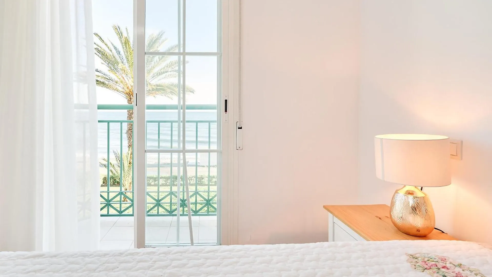 Apartament Strand Appartement Met Zwembad Td04 Torrox